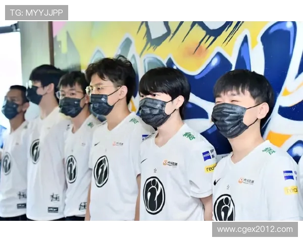 TES强势出击IG全力反击 LPL赛场焦点大战再度上演