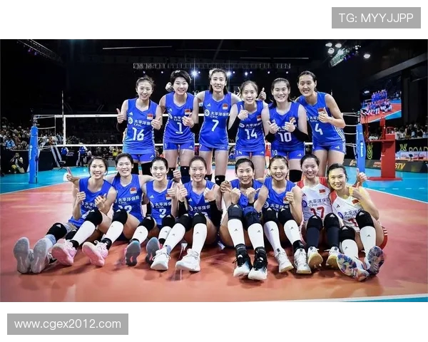 中国女排连胜晋级决赛展现顽强拼搏精神全队目标直指冠军荣耀