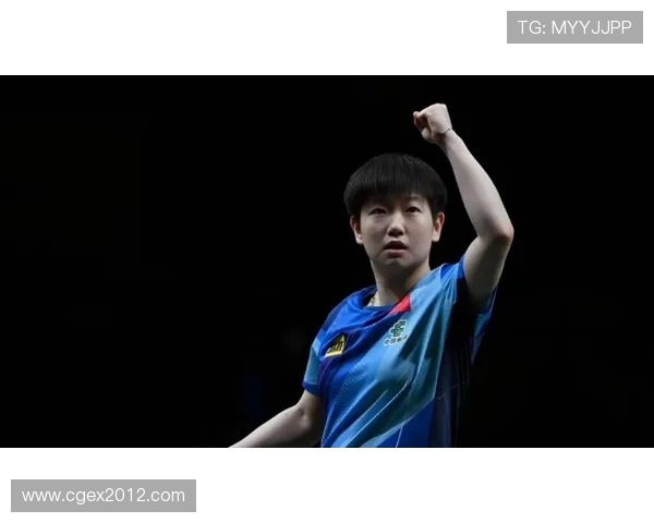 孙颖莎奋勇拼搏展现国乒新力量点燃赛场激情赢得无数掌声 孙颖莎奋勇拼搏展现国乒新力量点燃赛场激情赢得无数掌声