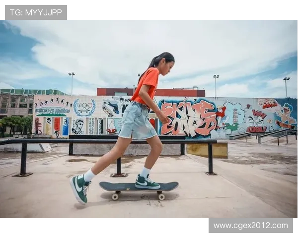 周军独家分享滑板技巧与心得体会助你快速提升滑板水平