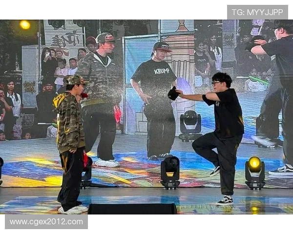 街舞战术揭秘成都街舞队如何运用包夹体系提升战斗力