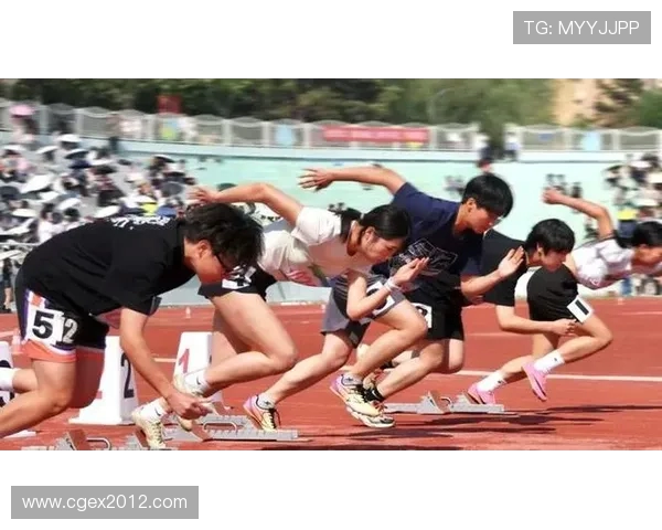 青春赛道逐梦前行奋勇拼搏展现新时代青年风采